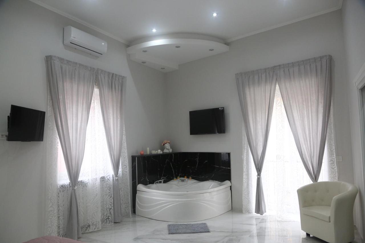 Opera Home Napoli מראה חיצוני תמונה