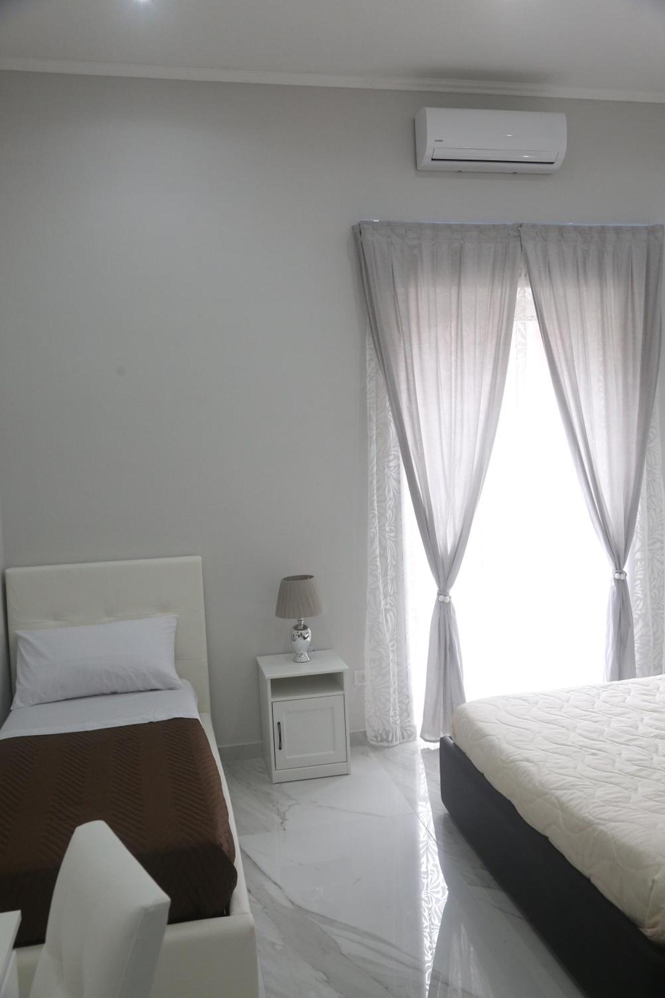 Opera Home Napoli מראה חיצוני תמונה